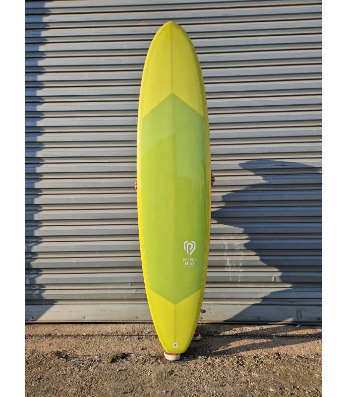 Tabla de surf en resina tintatda Peppermint Surfboards Peppermint Mid Length 7'6" Lime